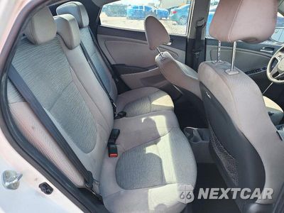 Zdjęcie 10 z 12 samochodu: 2016 HYUNDAI ACCENT SE VIN:KMHCT4AEXGU994399 - miniatura
