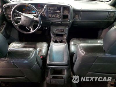 Zdjęcie 8 z 12 samochodu: 2001 CHEVROLET SILVERADO K2500 HEAVY DUTY VIN:1GCHK23U31F142087 - miniatura