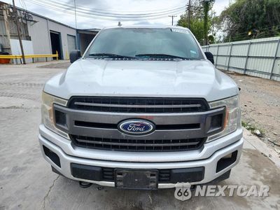 Piąte zdjęcie samochodu w środku: 2018 FORD F150 SUPERCREW VIN:1FTEW1E50JKC22316 - miniatura