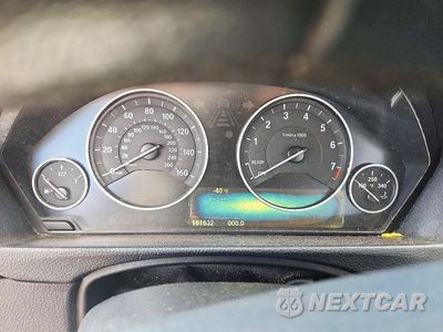 Zdjęcie 9 z 12 samochodu: 2013 BMW 328 I VIN:WBA3A5G52DNP20897 - miniatura