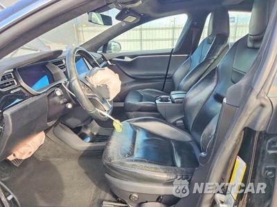 Zdjęcie 7 z 13 samochodu: 2015 TESLA MODEL S 70D VIN:5YJSA1S26FF093790 - miniatura