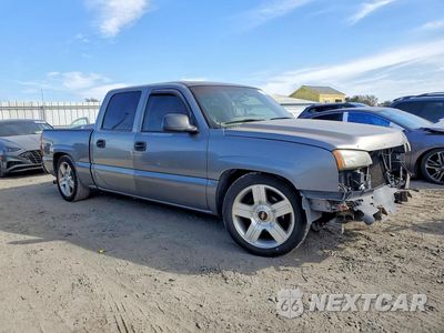 Czwarte zdjęcie samochodu z boku: 2007 CHEVROLET SILVERADO C1500 CLASSIC CREW CAB VIN:2GCEC13V371179188 - miniatura