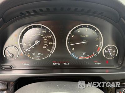 Zdjęcie 8 z 14 samochodu: 2014 BMW X5 XDRIVE50I VIN:5UXKR6C59E0C03003 - miniatura