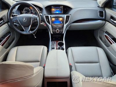 Zdjęcie 8 z 12 samochodu: 2015 ACURA TLX VIN:19UUB2F31FA010100 - miniatura