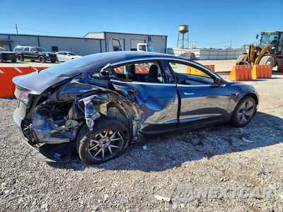 Trzecie zdjęcie samochodu z tyłu: 2020 TESLA MODEL 3 VIN:5YJ3E1EA0LF657831 - miniatura