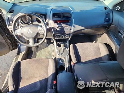 Zdjęcie 8 z 14 samochodu: 2013 MITSUBISHI OUTLANDER SPORT SE VIN:4A4AR4AU1DE013585 - miniatura
