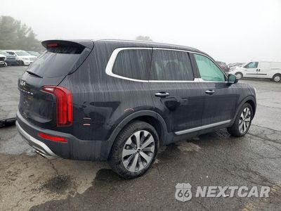 Trzecie zdjęcie samochodu z tyłu: 2022 KIA TELLURIDE S VIN:5XYP6DHC2NG199251 - miniatura