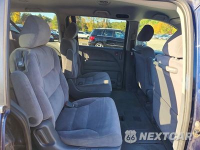 Zdjęcie 11 z 14 samochodu: 2007 HONDA ODYSSEY LX VIN:5FNRL38277B014530 - miniatura
