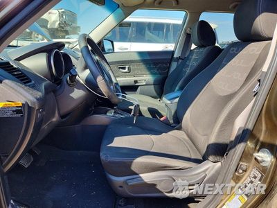 Zdjęcie 7 z 12 samochodu: 2012 KIA SOUL + VIN:KNDJT2A67C7407089 - miniatura