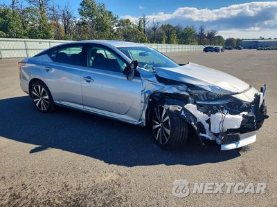 Czwarte zdjęcie samochodu z boku: 2020 NISSAN ALTIMA SR VIN:1N4BL4CW7LC285229 - miniatura