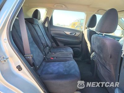Zdjęcie 11 z 13 samochodu: 2015 NISSAN ROGUE S VIN:KNMAT2MV0FP521880 - miniatura