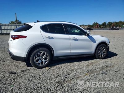 Trzecie zdjęcie samochodu z tyłu: 2019 ALFA ROMEO STELVIO VIN:ZASPAKAN0K7C40362 - miniatura