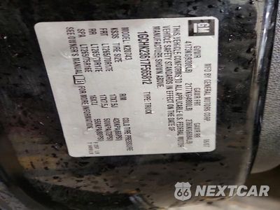 Zdjęcie 12 z 12 samochodu: 2007 CHEVROLET SILVERADO K2500 HEAVY DUTY VIN:1GCHK23617F565812 - miniatura