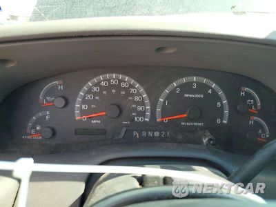 Zdjęcie 9 z 12 samochodu: 2002 FORD F150 SUPERCREW VIN:1FTRW08L52KC75309 - miniatura