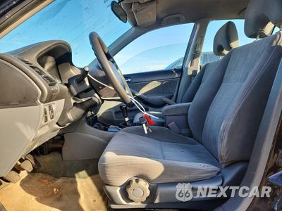 Zdjęcie 7 z 12 samochodu: 2005 HONDA CIVIC LX VIN:2HGES15525H599479 - miniatura