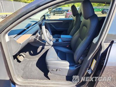 Zdjęcie 7 z 12 samochodu: 2025 TESLA MODEL Y VIN:7SAYGDEE4SA360144 - miniatura