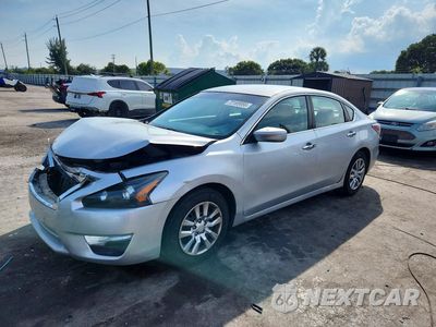 2015 NISSAN ALTIMA S 1N4AL3AP8FC273189 - główne zdjęcie licytacji z USA - miniatura