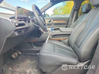 Zdjęcie 7 z 13 samochodu: 2026 CADILLAC VISTIQ SPORT VIN:1GYC3NML1TZ702134 - miniatura