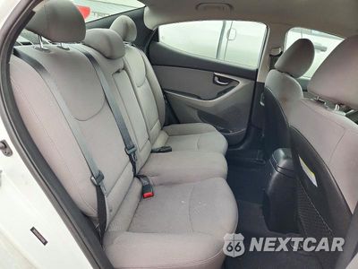 Zdjęcie 10 z 12 samochodu: 2016 HYUNDAI ELANTRA SE VIN:5NPDH4AE9GH769895 - miniatura
