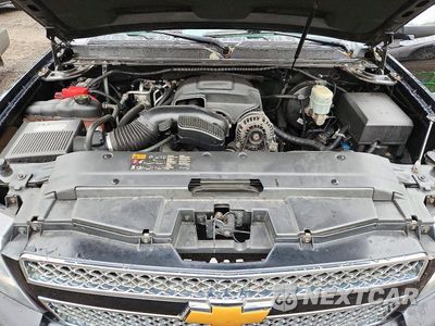 Zdjęcie 12 z 13 samochodu: 2013 CHEVROLET TAHOE K1500 LTZ VIN:1GNSKCE02DR370792 - miniatura