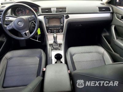 Zdjęcie 8 z 12 samochodu: 2013 VOLKSWAGEN PASSAT SE VIN:1VWBH7A31DC003400 - miniatura