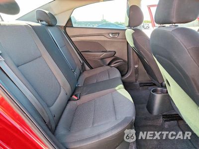 Zdjęcie 10 z 12 samochodu: 2019 HYUNDAI ACCENT SE VIN:3KPC24A36KE052363 - miniatura