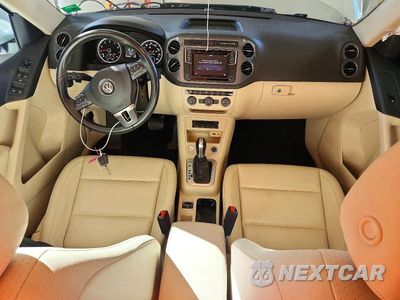 Zdjęcie 8 z 13 samochodu: 2017 VOLKSWAGEN TIGUAN S VIN:WVGBV7AX9HW512973 - miniatura