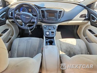 Zdjęcie 8 z 12 samochodu: 2015 CHRYSLER 200 LIMITED VIN:1C3CCCAB4FN728877 - miniatura