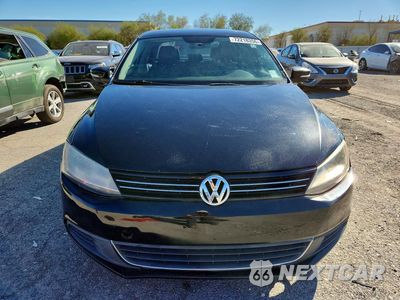 Piąte zdjęcie samochodu w środku: 2014 VOLKSWAGEN JETTA SE VIN:3VWD17AJ4EM434289 - miniatura