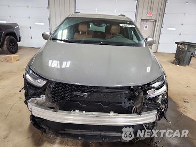 Piąte zdjęcie samochodu w środku: 2022 CHRYSLER PACIFICA PINNACLE VIN:2C4RC3PG9NR187528 - miniatura