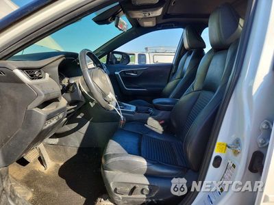 Zdjęcie 7 z 13 samochodu: 2020 TOYOTA RAV4 XSE VIN:2T3EWRFV4LW055062 - miniatura