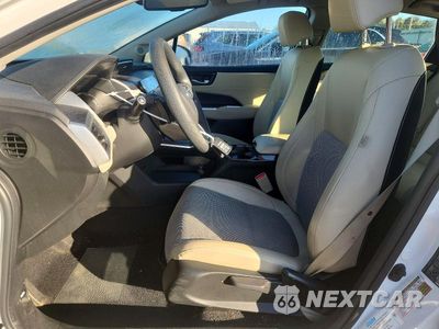 Zdjęcie 7 z 12 samochodu: 2019 HONDA CLARITY VIN:JHMZC5F10KC007090 - miniatura