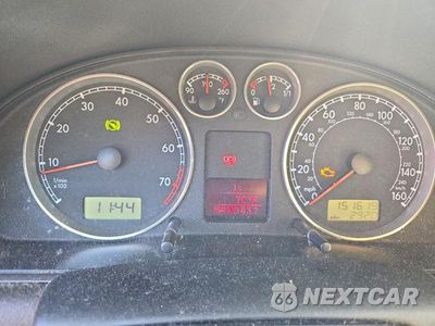 Zdjęcie 9 z 12 samochodu: 2003 VOLKSWAGEN PASSAT GL VIN:WVWND63B73E324757 - miniatura
