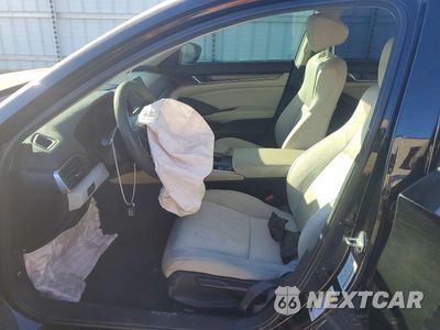 Zdjęcie 7 z 12 samochodu: 2018 HONDA ACCORD LX VIN:1HGCV1F16JA257892 - miniatura