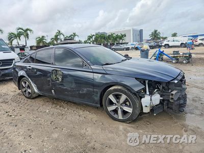 Czwarte zdjęcie samochodu z boku: 2022 NISSAN ALTIMA SV VIN:1N4BL4DV6NN421329 - miniatura