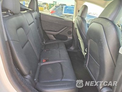 Zdjęcie 11 z 13 samochodu: 2023 TESLA MODEL Y VIN:7SAYGDEE8PF713169 - miniatura