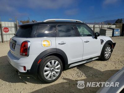 Trzecie zdjęcie samochodu z tyłu: 2018 MINI COUNTRYMAN JCW ALL4 VIN:WMZYT3C32J3E01053 - miniatura