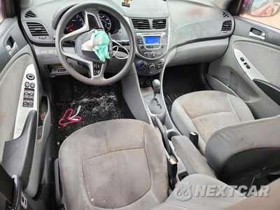 Zdjęcie 8 z 12 samochodu: 2014 HYUNDAI ACCENT GS VIN:KMHCT5AE6EU163050 - miniatura