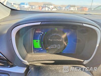 Zdjęcie 9 z 12 samochodu: 2018 CHEVROLET VOLT LT VIN:1G1RC6S50JU113699 - miniatura