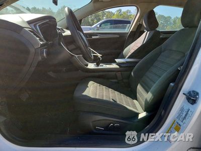 Zdjęcie 7 z 12 samochodu: 2020 FORD FUSION SE VIN:3FA6P0HD4LR264586 - miniatura
