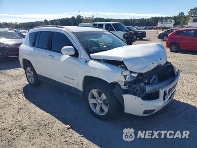 Czwarte zdjęcie samochodu z boku: 2016 JEEP COMPASS LATITUDE VIN:1C4NJDEB4GD662932 - miniatura