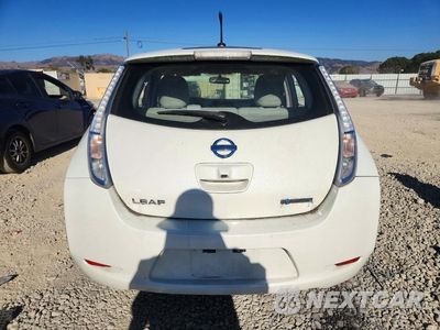 Zdjęcie 6 z 12 samochodu: 2011 NISSAN LEAF SV VIN:JN1AZ0CP5BT008019 - miniatura