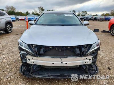 Piąte zdjęcie samochodu w środku: 2018 TOYOTA CAMRY SE VIN:4T1B11HK6JU114351 - miniatura