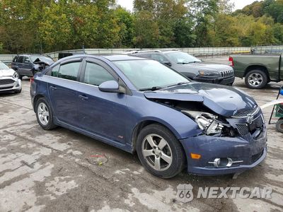 Czwarte zdjęcie samochodu z boku: 2014 CHEVROLET CRUZE LT VIN:1G1PC5SB9E7456135 - miniatura