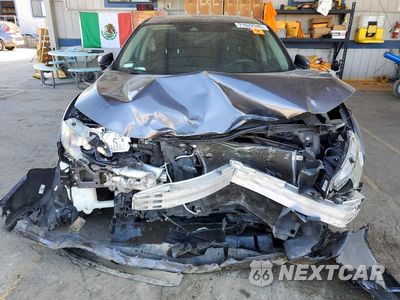 Piąte zdjęcie samochodu w środku: 2019 HONDA CIVIC LX VIN:2HGFC2F67KH590724 - miniatura