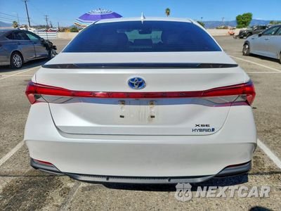 Zdjęcie 6 z 12 samochodu: 2019 TOYOTA AVALON HYBRID XSE VIN:4T1B21FB0KU009340 - miniatura