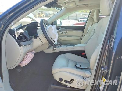 Zdjęcie 7 z 14 samochodu: 2025 VOLVO XC90 PLUS VIN:YV4062JE2S1332651 - miniatura
