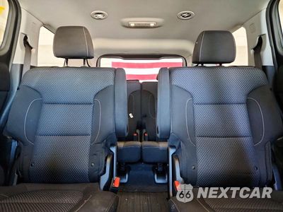 Zdjęcie 10 z 13 samochodu: 2022 GMC ACADIA SLE VIN:1GKKNRL43NZ130360 - miniatura