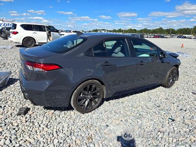 Trzecie zdjęcie samochodu z tyłu: 2026 TOYOTA COROLLA SE VIN:5YFS4MCE7TP257405 - miniatura