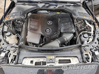 Zdjęcie 11 z 12 samochodu: 2023 MERCEDES-BENZ C 300 4MATIC VIN:W1KAF4HB5PR106486 - miniatura